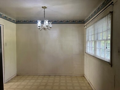 307 Hillside Dr, Sylvester, GA 31791 - photo 6