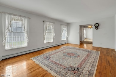 8 Woodruff Way, Columbia, NJ 07832 - photo 6