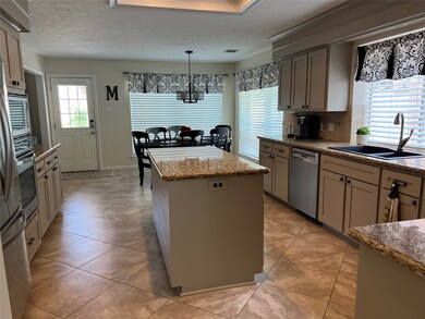 15718 Echo Lodge Dr, Houston, TX 77095 - photo 6