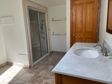 766 Us Route 5, Dummerston, VT 05301 - photo 3