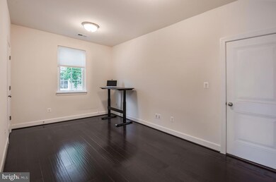 23036 Brooksbank Square, Brambleton, VA 20148 - photo 7