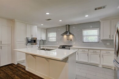 1333 Thornton Rd, Houston, TX 77018 - photo 3