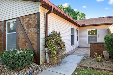 1157 E Commons Dr, Bloomington, IN 47401 - photo 4
