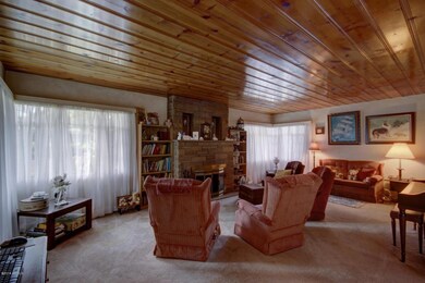 Great Room_Tongue & Groove Ceiling