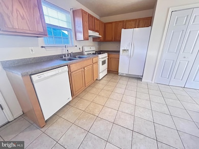 213 Emily Ln, Winchester, VA 22602 - photo 3