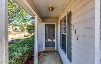 409 Audubon Cir--6