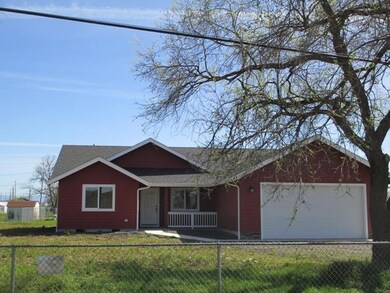 7516 Truax Rd, Central Point, OR 97502 - photo 2