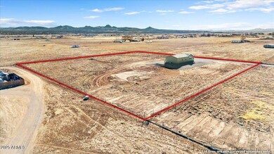 24921 N Verdot Rd, Paulden, AZ 86334 - photo 4