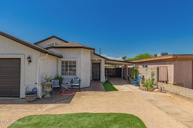 3041 W Palm Ln, Phoenix, AZ 85009 - photo 4