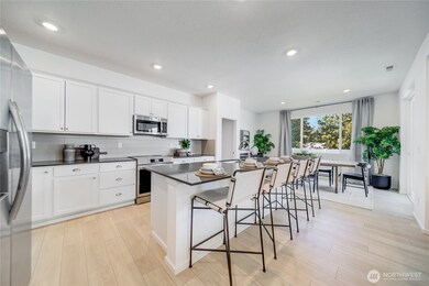 6080 Crestner Dr SW, Port Orchard, WA 98367 - photo 2