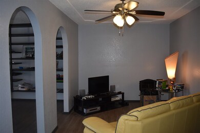 2810 Carmel Dr, Alamogordo, NM 88310 - photo 4