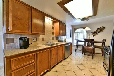 2206 Deerhurst Ln, Houston, TX 77088 - photo 5