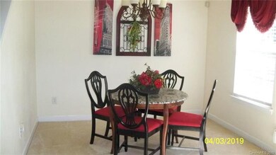 407 Oak Crest Dr unit 121, Clover, SC 29710 - photo 7