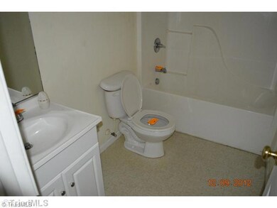 Other Bath. Hall Bathroom in Unit A