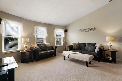 1898 Little Water Dr, Columbus, OH 43223 - photo 4