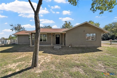 5307 E Lakeshore Dr, Belton, TX 76513 - photo 3