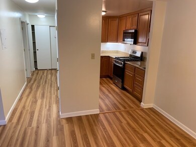 81 High St unit 14, Amesbury, MA 01913 - photo 4