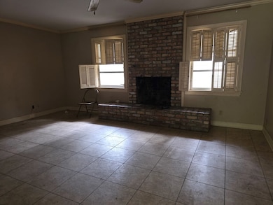 625 W 21st St, Laurel, MS 39440 - photo 3