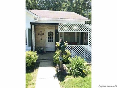 102 E Union St, Virginia, IL 62691 - photo 2