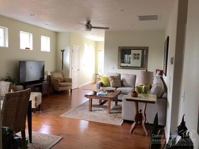 450 N Trinity Way, Sisters, OR 97759 - photo 3