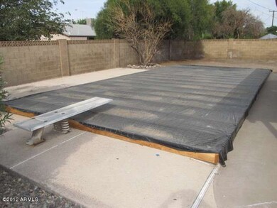 023-166581 - pool