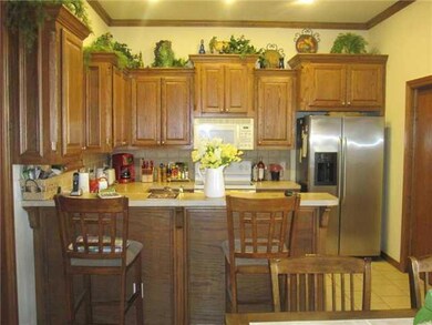 Kitchen. Breakfast Bar