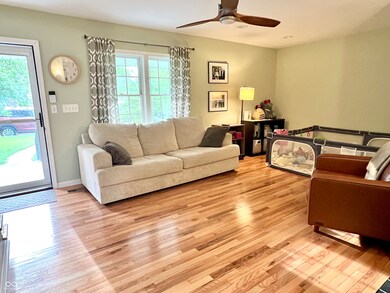 2026 Union St, Columbus, IN 47201 - photo 6