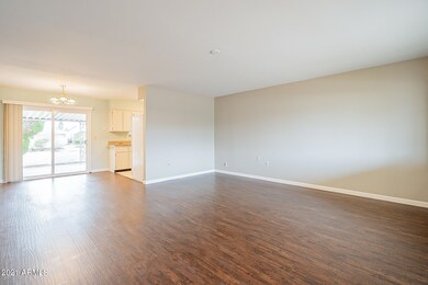 Living Room/Dining Room