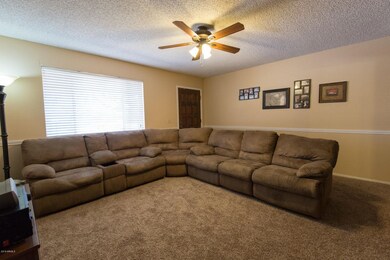 630 S Spur Cir unit 1, Mesa, AZ 85204 - photo 2