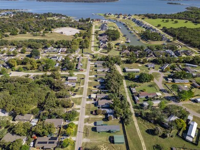 1532 Gale Dr, Pelican Bay, TX 76020 - photo 4