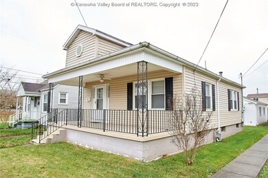 403 19th St, Dunbar, WV 25064 - photo 3