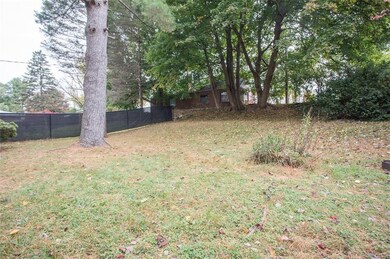 1045 Webster Ave, Allentown, PA 18103 - photo 4