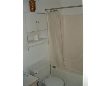 2724 Bayou Bleu Dr, Marrero, LA 70072 - photo 6