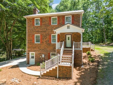 2537 Winding Woods Ln, Asheboro, NC 27205 - photo 3