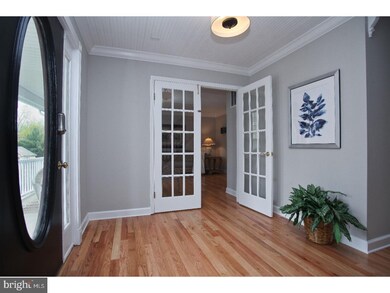 31 Jennifer Ln, Morrisville, PA 19067 - photo 3