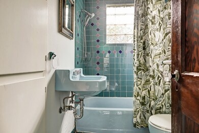 3923 Baden St, Houston, TX 77009 - photo 7