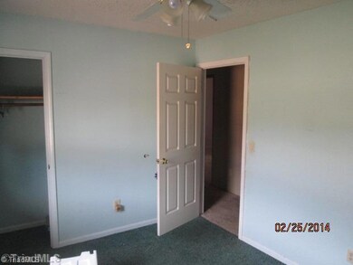1st Bedroom.