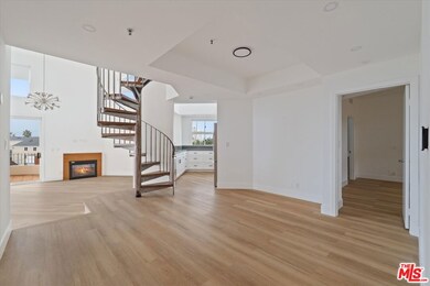 Venice Renaissance unit 321, Venice, CA 90291 - photo 6