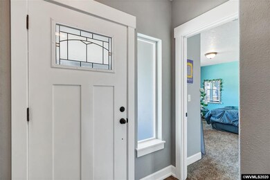 527 NE Fern Ave, Dallas, OR 97338 - photo 6