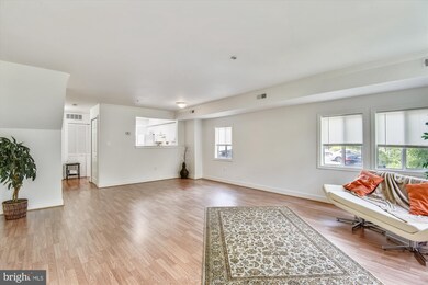 6335 Stevenson Ave unit C, Alexandria, VA 22304 - photo 2