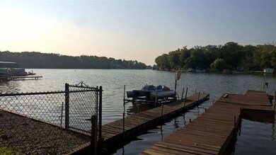 WATER ACCESS WITH PIER AND BOAT LIFT. FISHING AND 