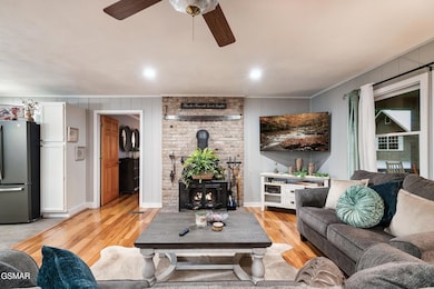 3480 Sugar Camp Cir, Sevierville, TN 37862 - photo 7