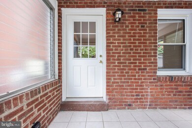 2622 Jefferson Dr, Alexandria, VA 22303 - photo 5