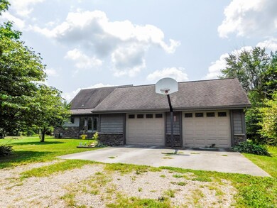 8726 S 600 W, Warren, IN 46792 - photo 3