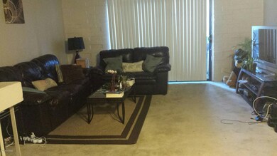 6 Living room