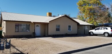 303 Phillips Rd, Farmington, NM 87401 - photo 3