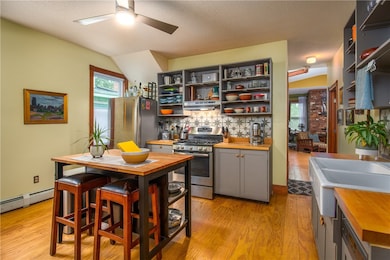 389 Pine St, Providence, RI 02903 - photo 4