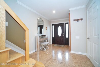 16 Admiralty Loop, Staten Island, NY 10309 - photo 2