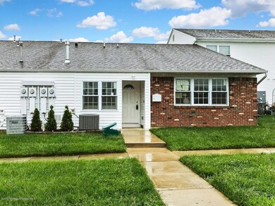 3 Valery Rd Matawan NJ 07747-large-002-1
