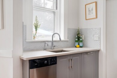 503 Boylston St unit 4, Brookline, MA 02445 - photo 6